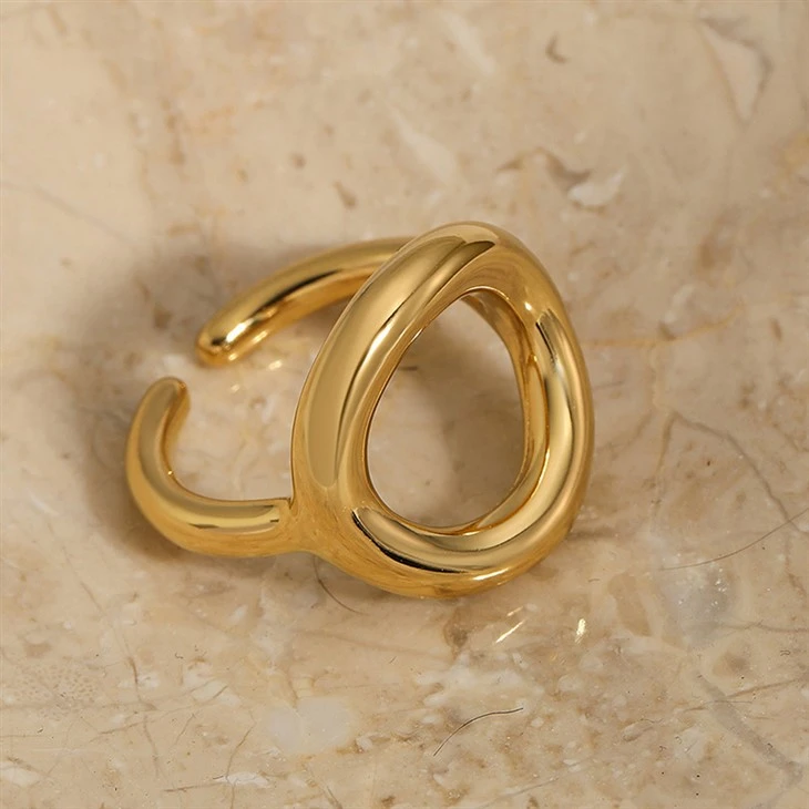 Molten Circle Ring high quality