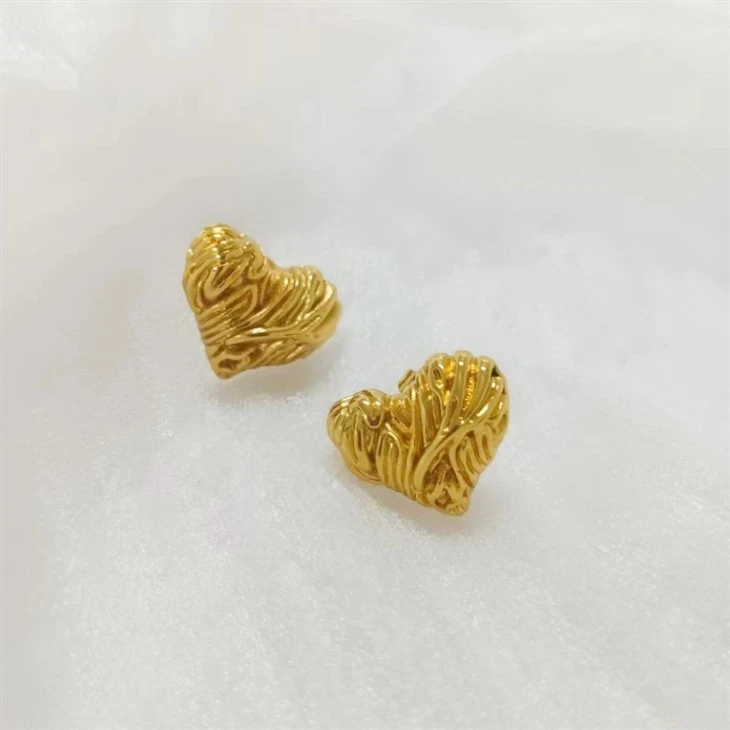 Heart Molten Earrings