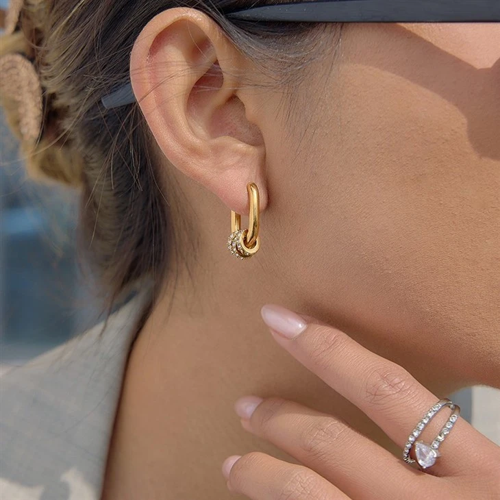 Lucky U Shaped Hoop Earrings suppliers