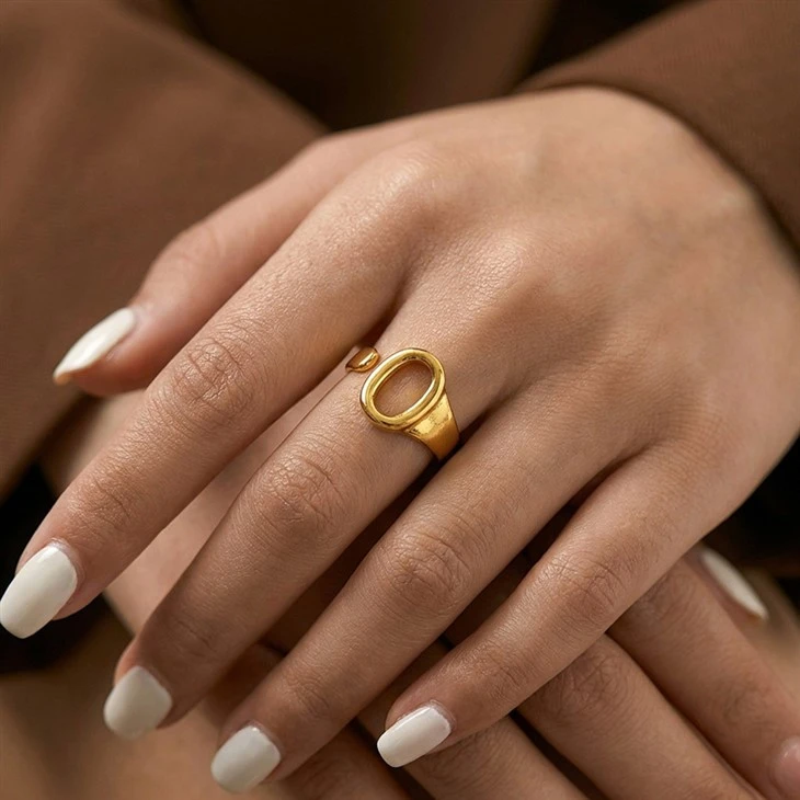 Oval cirkel öppen ring