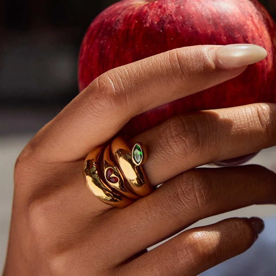 Zircon Dome Ring Set